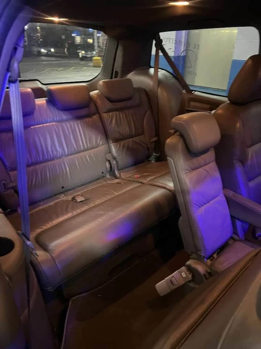 2010 Honda Odyssey - Image 14 of 14