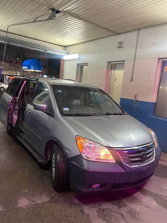 2010 Honda Odyssey - Image 4 of 14