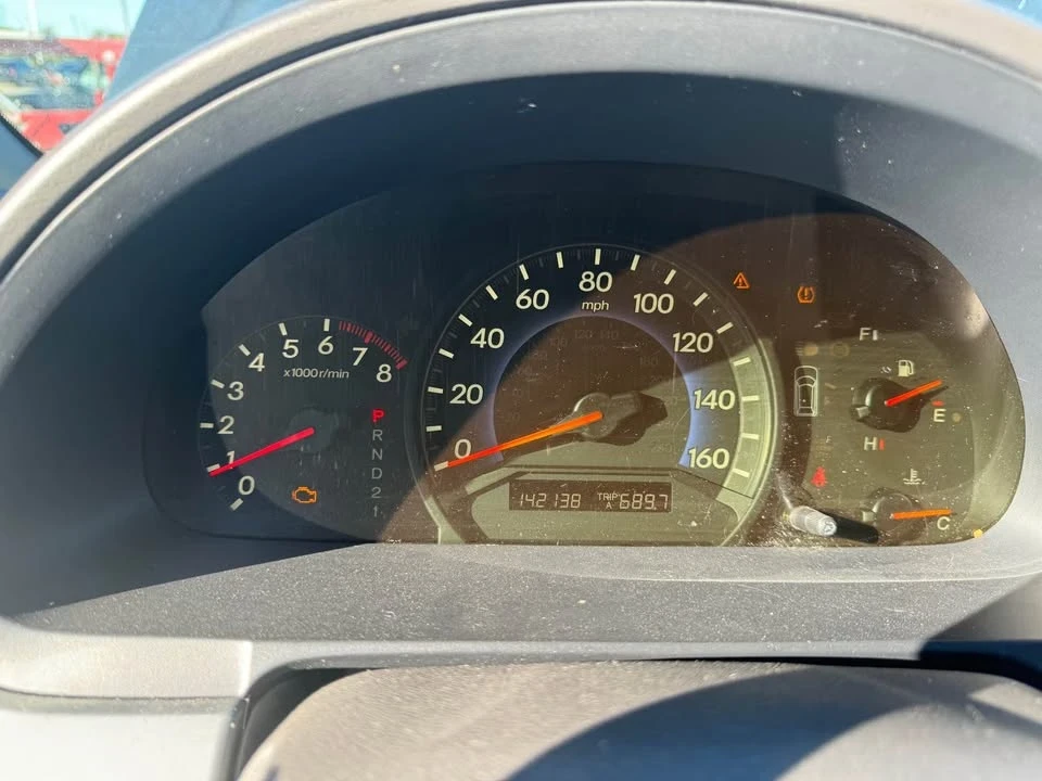 2010 Honda Odyssey - Image 14 of 18