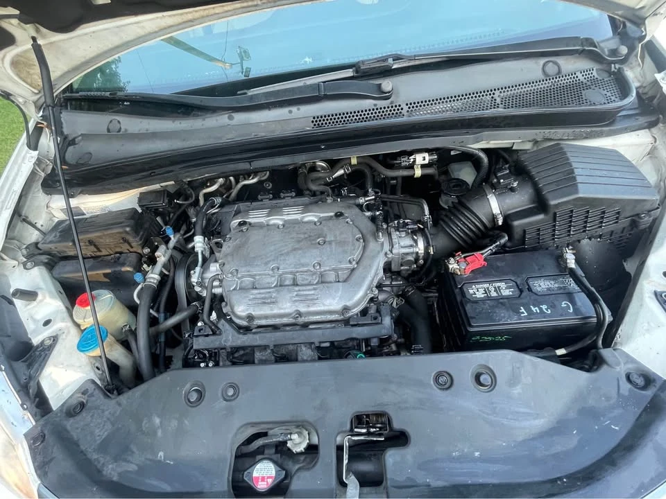 2010 Honda Odyssey - Image 20 of 20