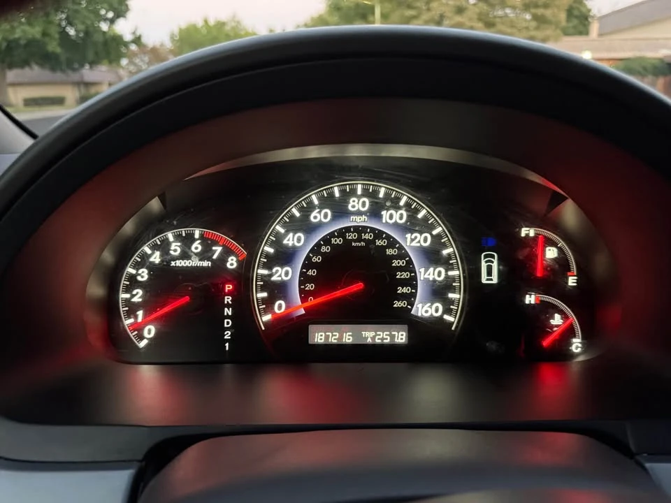 2010 Honda Odyssey - Image 18 of 18