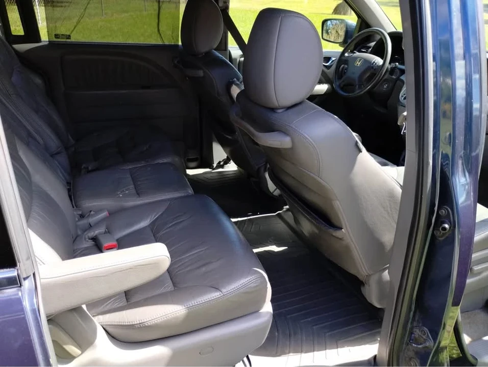 2010 Honda Odyssey - Image 4 of 6