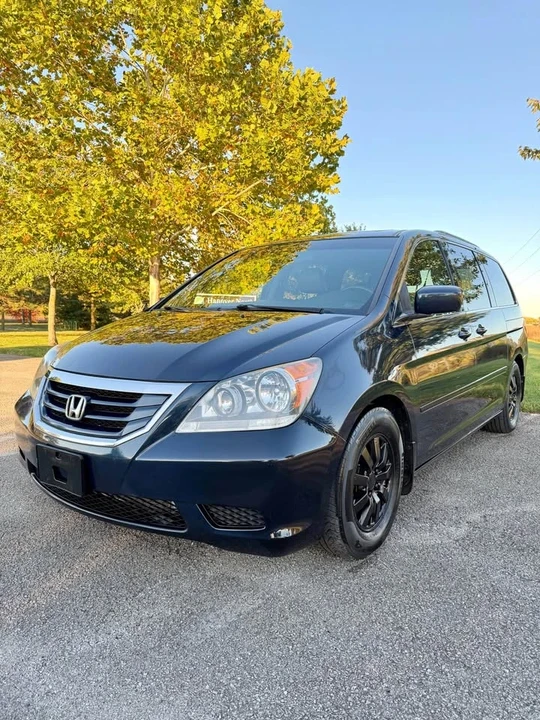 2010 Honda Odyssey - Image 3 of 20