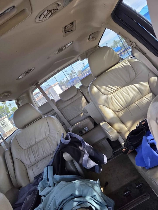 2010 Honda Odyssey - Image 5 of 8