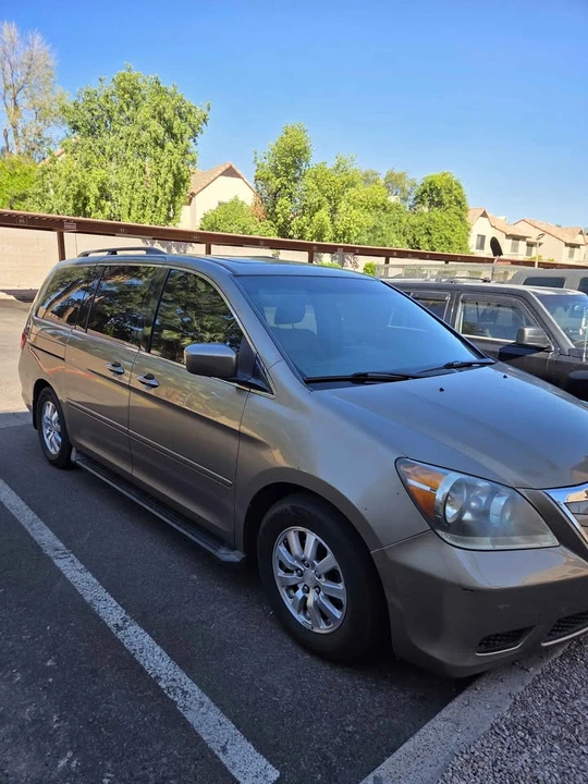 2010 Honda Odyssey - Image 8 of 8