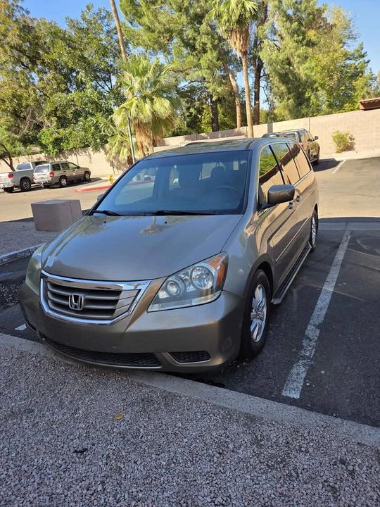 2010 Honda Odyssey - Image 7 of 8