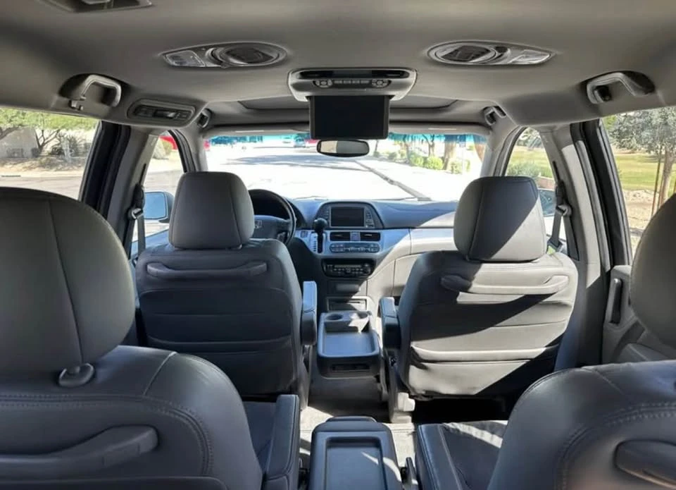 2010 Honda Odyssey - Image 10 of 14