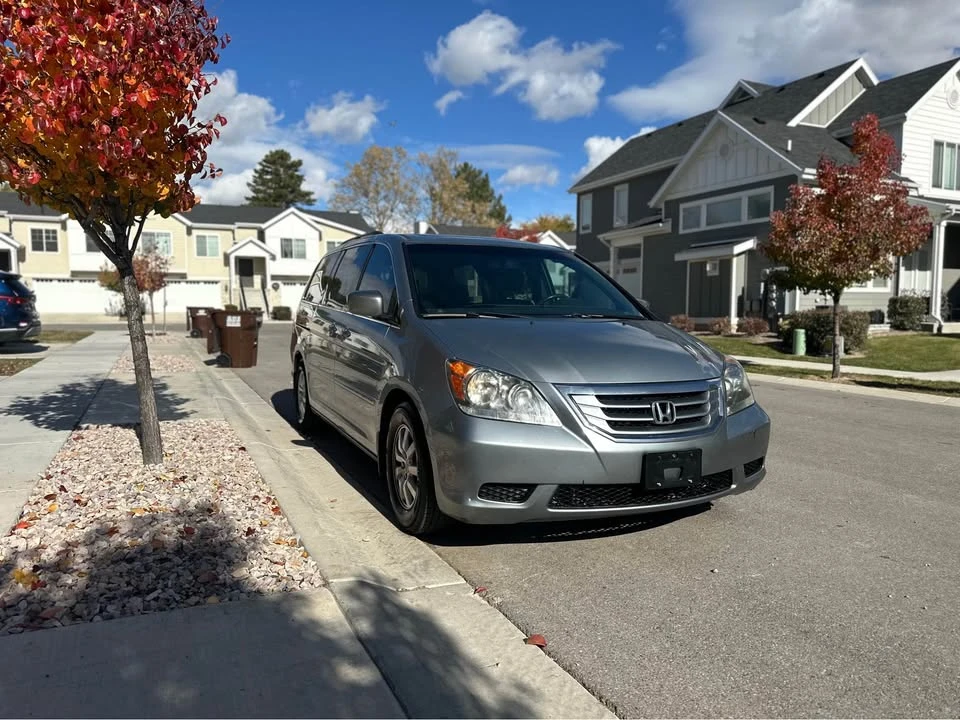2010 Honda Odyssey - Image 7 of 7