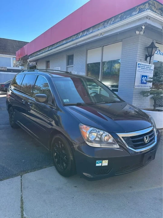 2010 Honda Odyssey - Image 3 of 15
