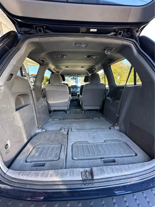 2010 Honda Odyssey - Image 15 of 15