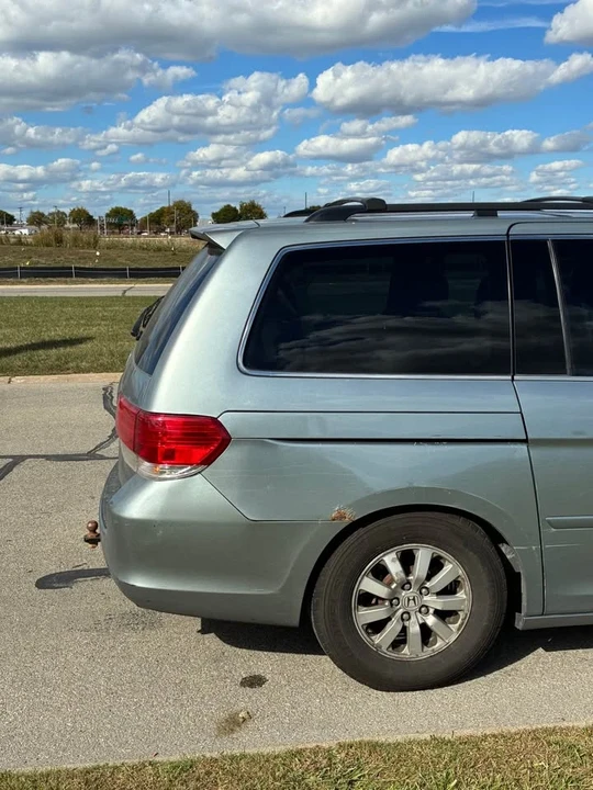 2010 Honda Odyssey - Image 6 of 8