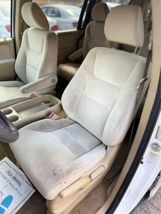 2010 Honda Odyssey - Image 5 of 11