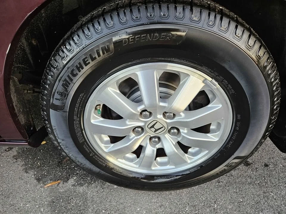 2010 Honda Odyssey - Image 9 of 20