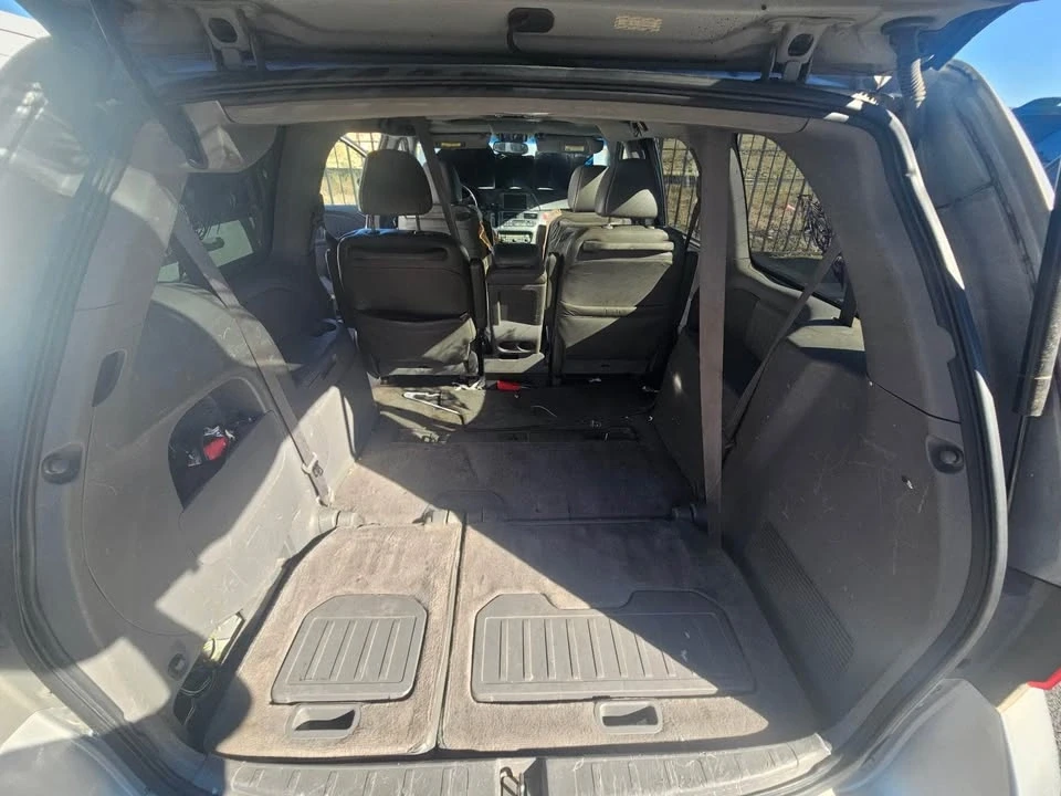 2010 Honda Odyssey - Image 14 of 19