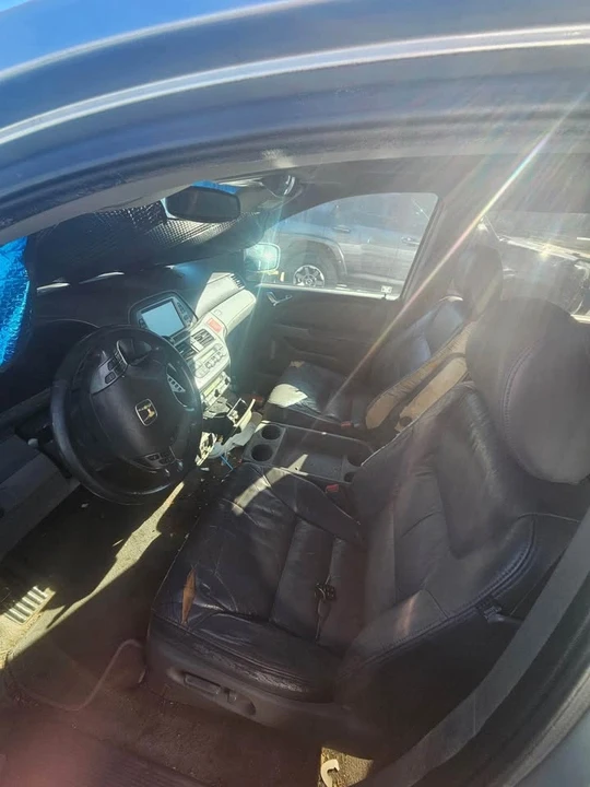 2010 Honda Odyssey - Image 19 of 19