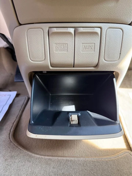 2010 Honda Odyssey - Image 11 of 11