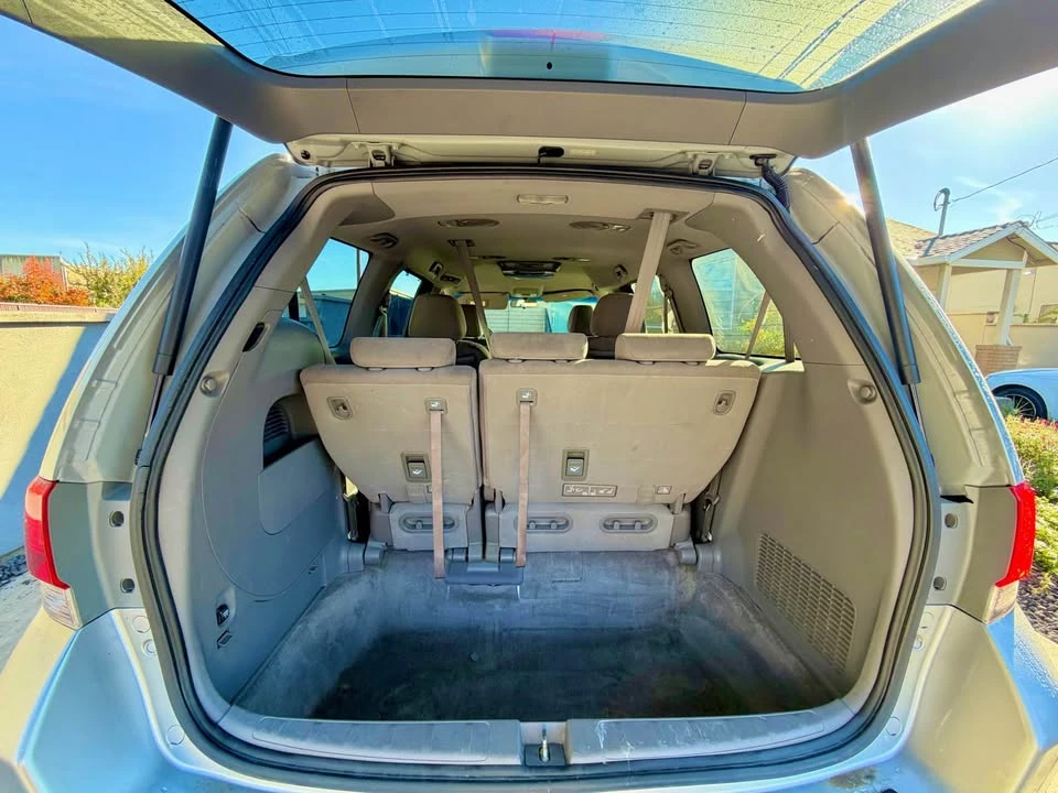 2010 Honda Odyssey - Image 11 of 11