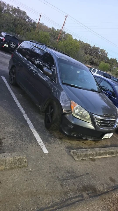 2010 Honda Odyssey - Image 6 of 7