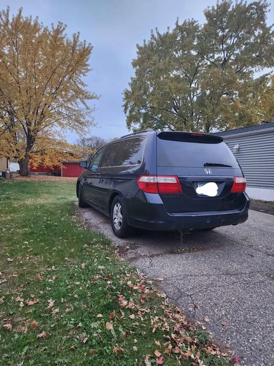 2010 Honda Odyssey - Image 5 of 5