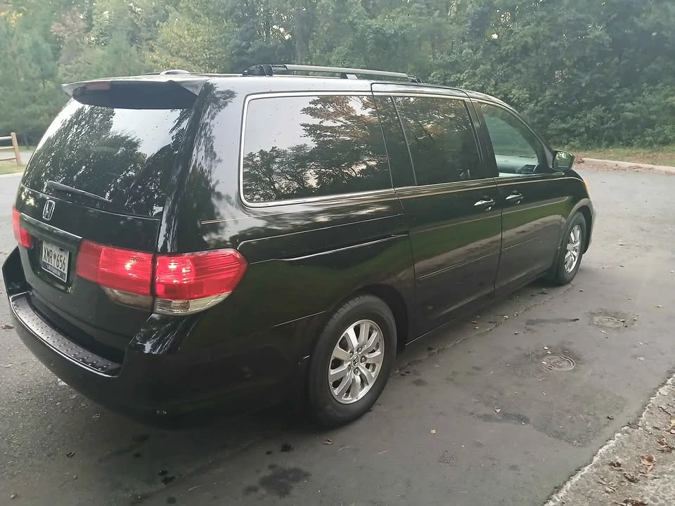 2010 Honda Odyssey - Image 5 of 12