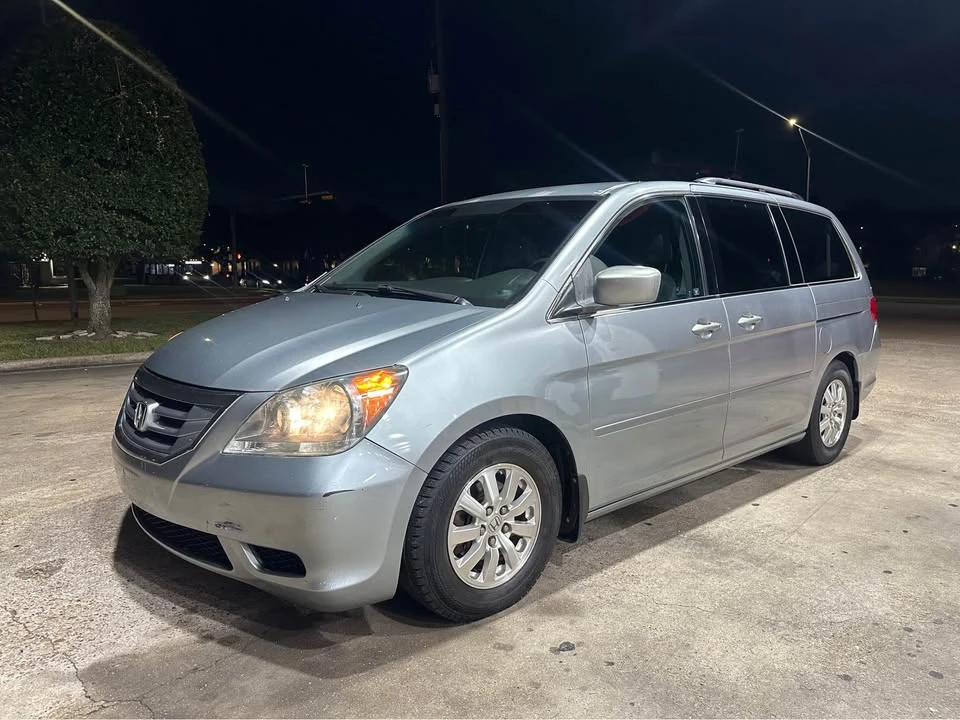 2010 Honda Odyssey - Image 7 of 12