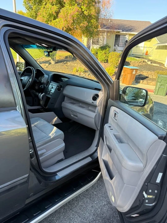 2010 Honda Pilot 2nd Gen - Image 10 of 12