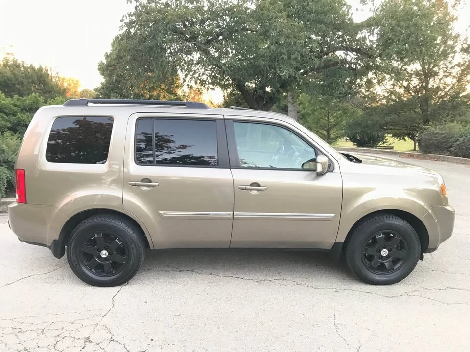 2010 Honda Pilot 2nd Gen - Image 11 of 19
