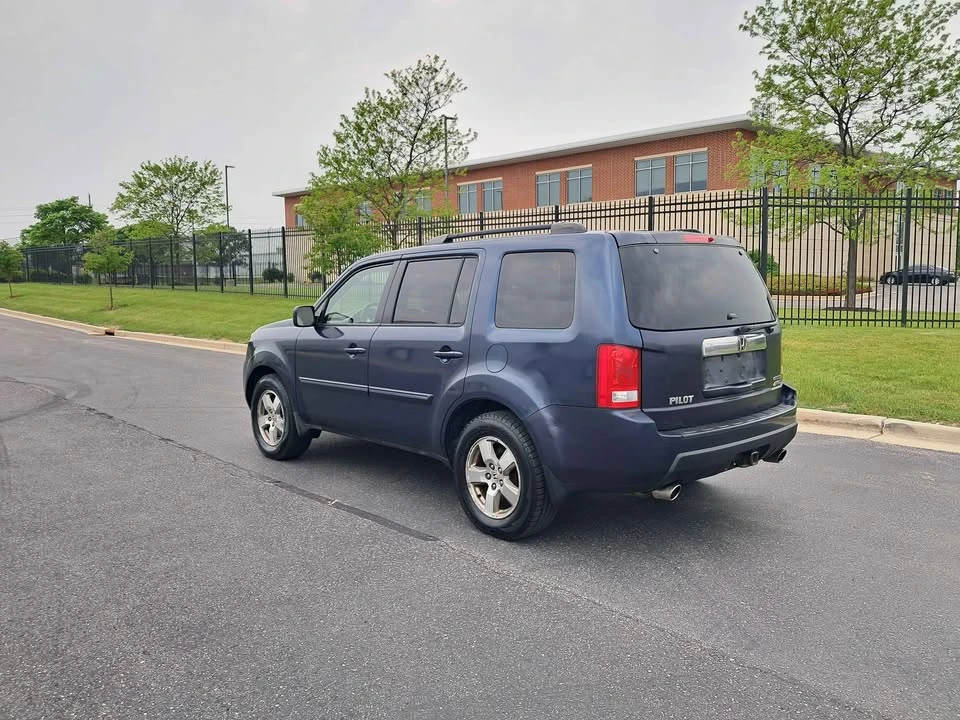 2010 Honda Pilot 2nd Gen - Image 3 of 16