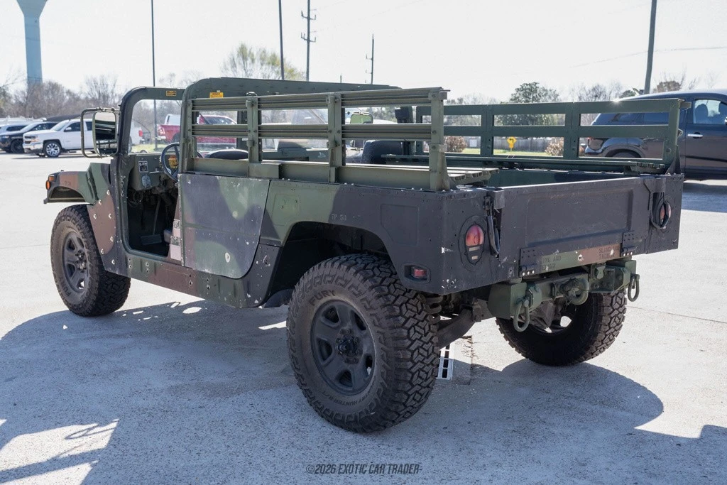 2010 Hummer HMMWV - Image 6 of 12