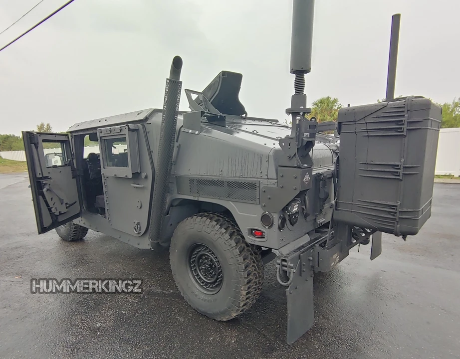 2010 Hummer Hummer H1 - Image 20 of 31