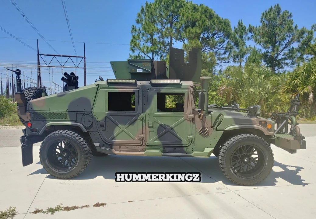 2010 Hummer HMMWV - Image 11 of 21