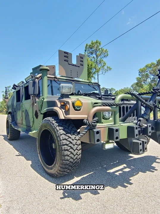 2010 Hummer HMMWV - Image 3 of 21
