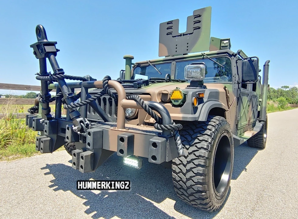 2010 Hummer HMMWV - Image 19 of 21
