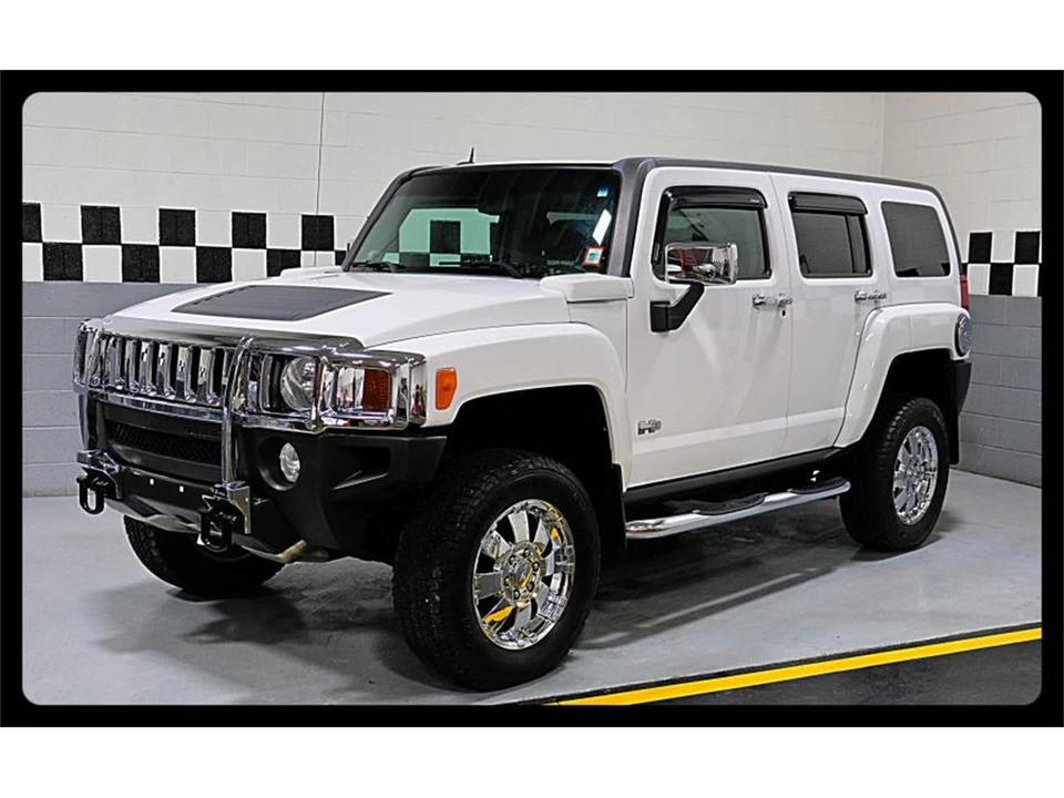 2010 Hummer Hummer H3 - Image 11 of 31