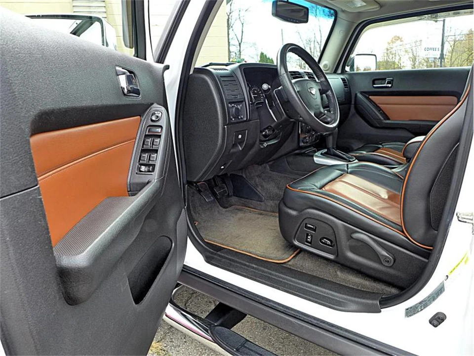 2010 Hummer Hummer H3 - Image 16 of 31