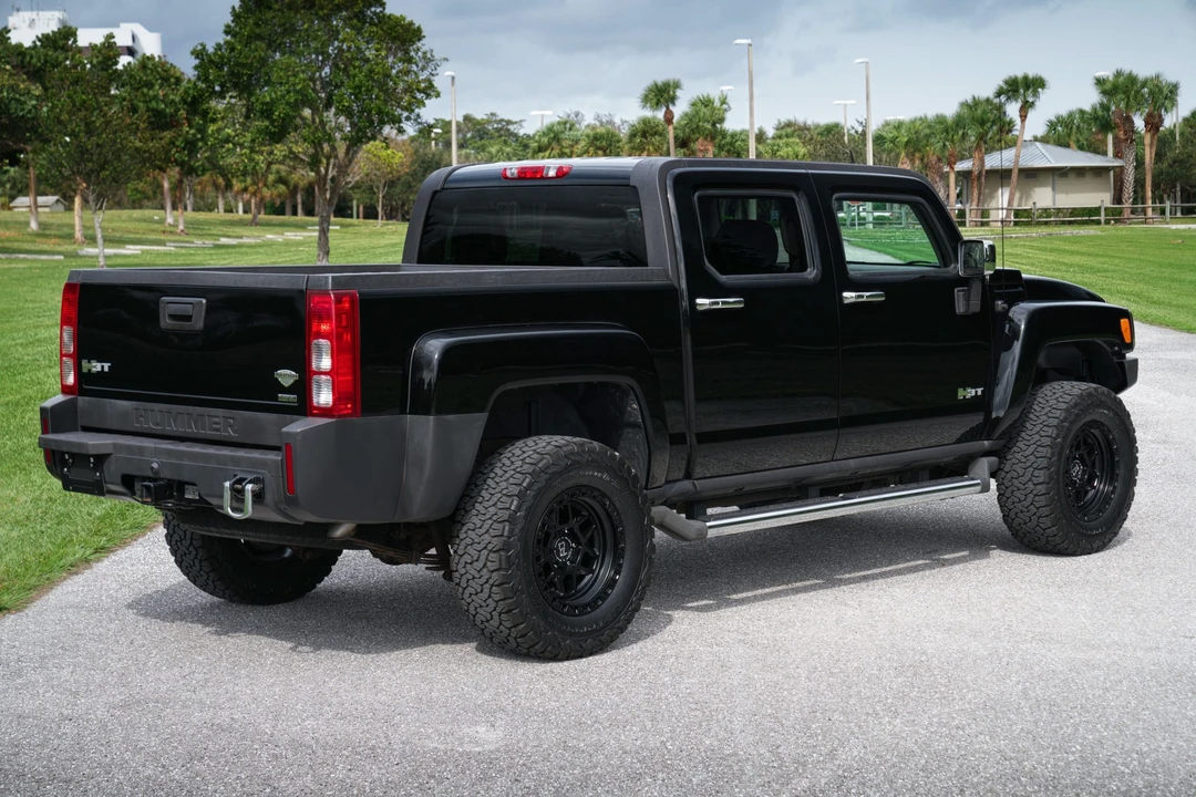 2010 Hummer Hummer H3 - Image 17 of 31