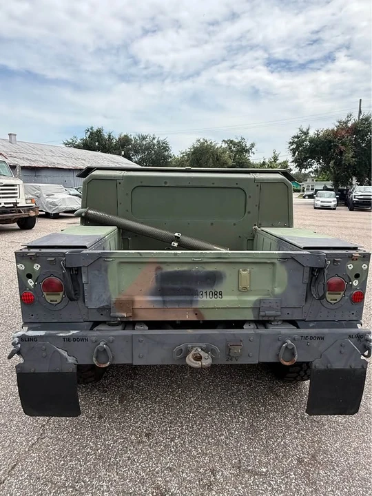 2010 Hummer HMMWV - Image 5 of 15