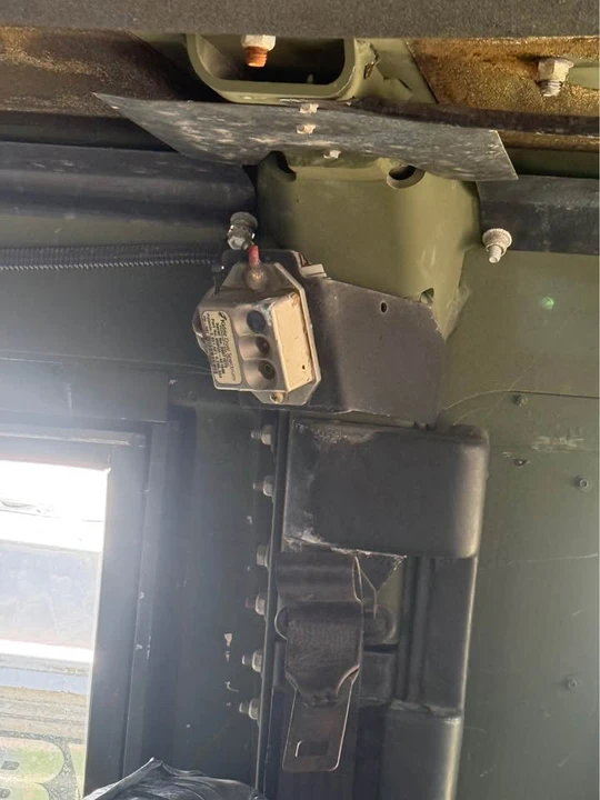 2010 Hummer HMMWV - Image 13 of 15
