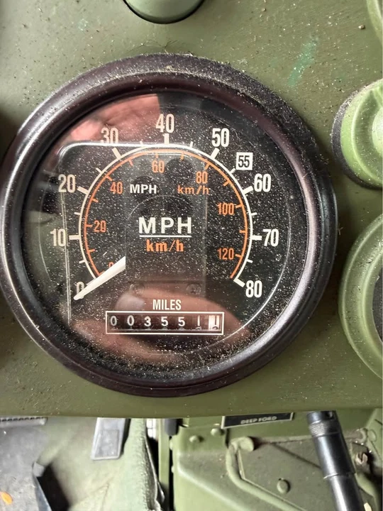 2010 Hummer HMMWV - Image 3 of 15