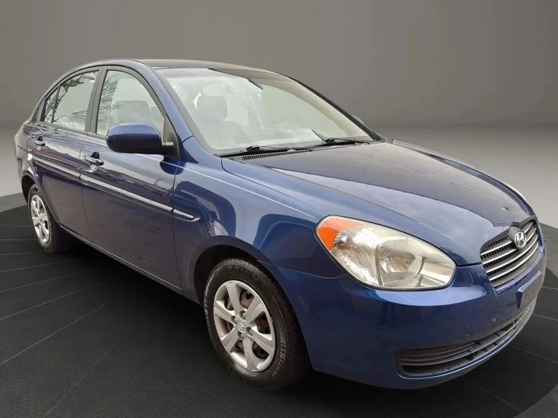 2010 Hyundai Accent - Image 3 of 12