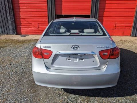 2010 Hyundai Elantra - Image 5 of 20