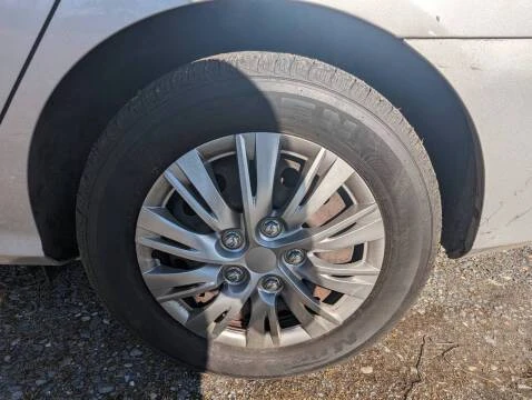 2010 Hyundai Elantra - Image 19 of 20