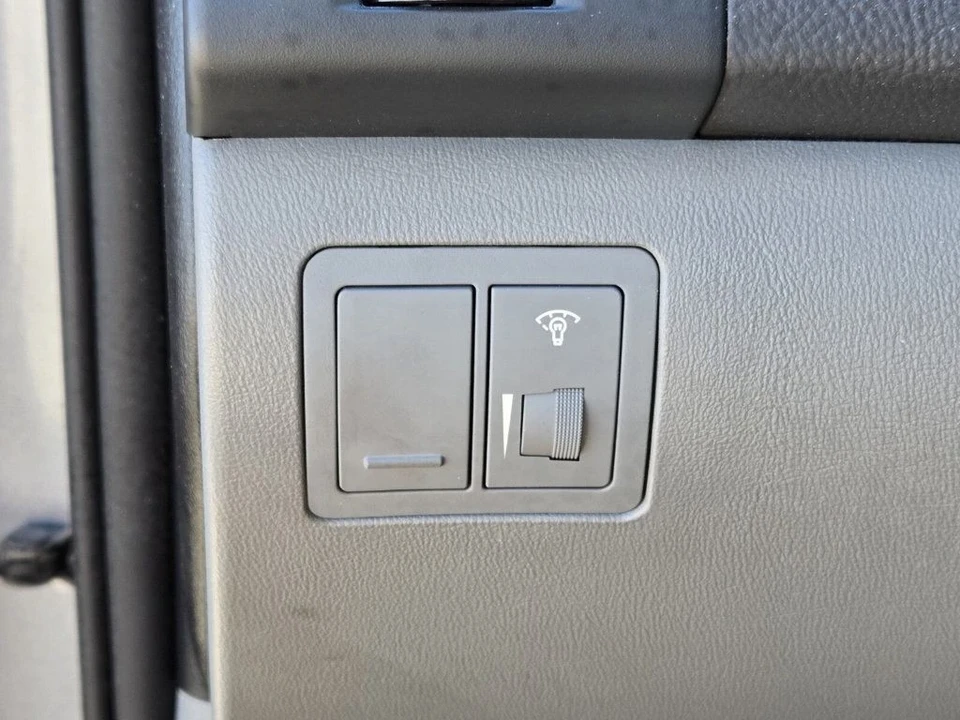 2010 Hyundai Elantra - Image 18 of 18