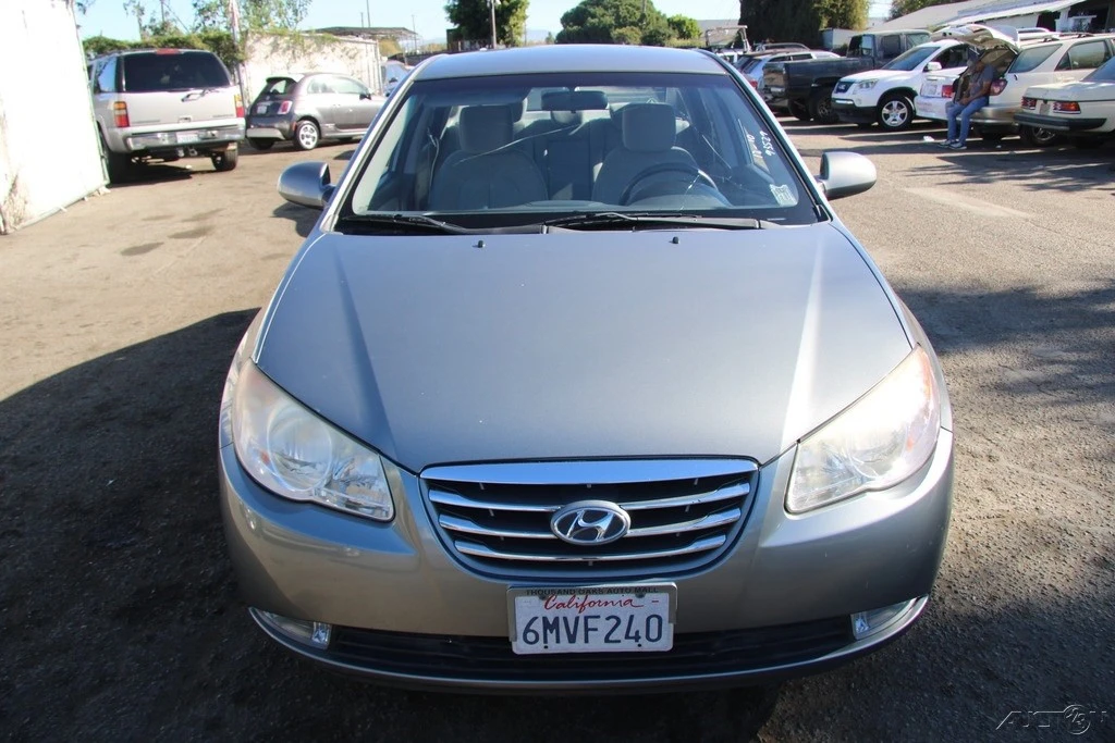 2010 Hyundai Elantra - Image 9 of 21