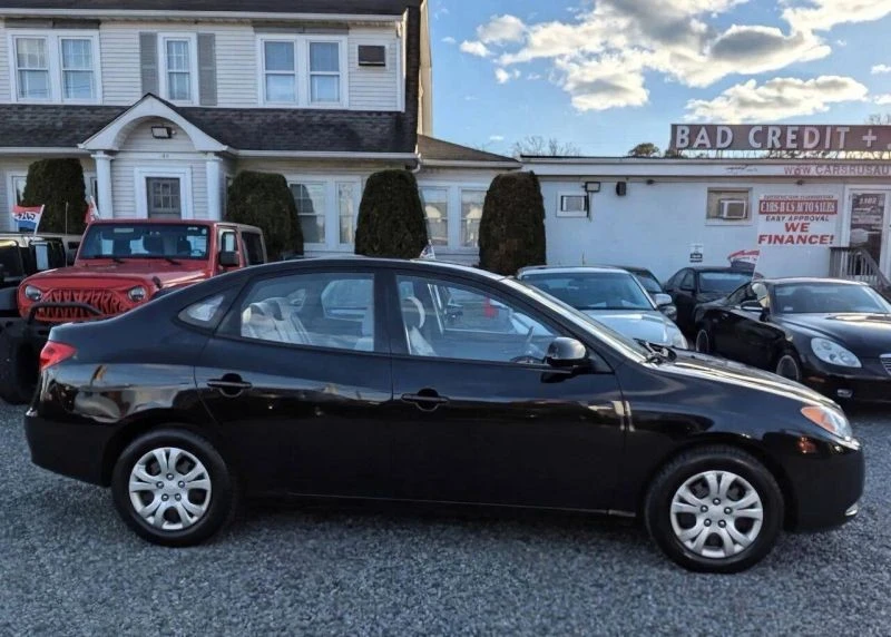 2010 Hyundai Elantra - Image 8 of 12