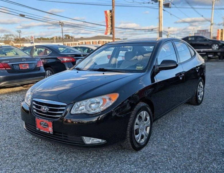 2010 Hyundai Elantra - Image 2 of 12