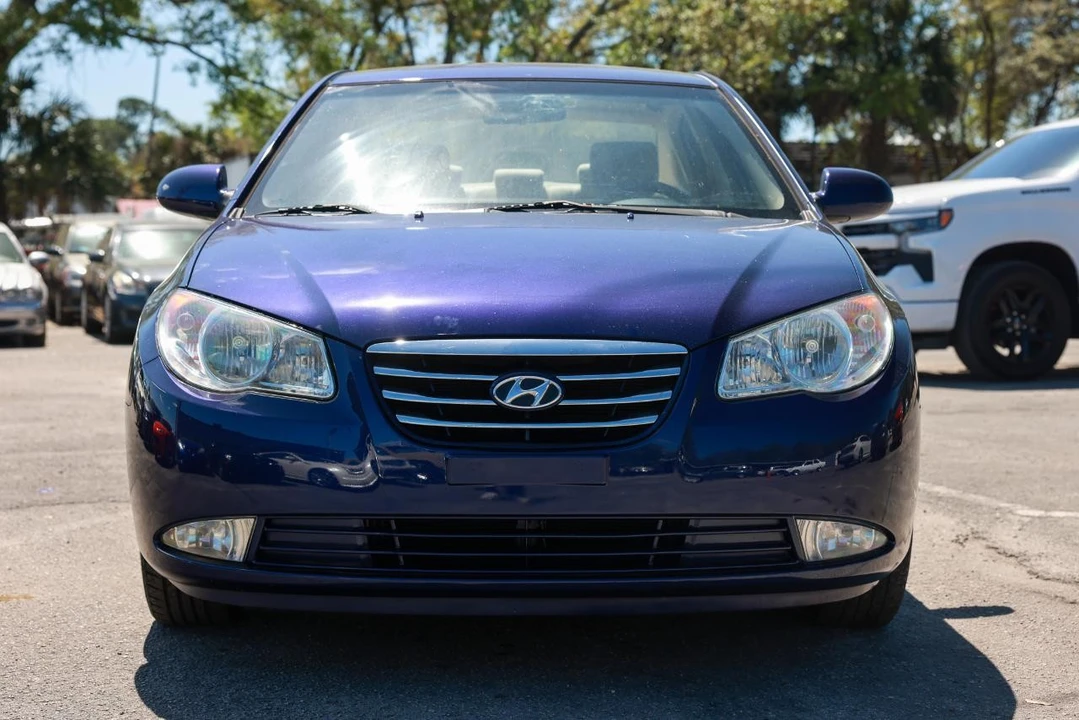 2010 Hyundai Elantra - Image 17 of 21