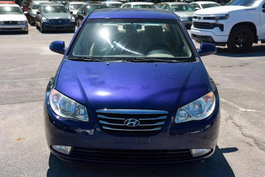 2010 Hyundai Elantra - Image 19 of 21