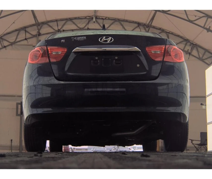 2010 Hyundai Elantra - Image 7 of 12