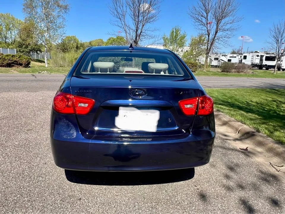 2010 Hyundai Elantra - Image 16 of 20